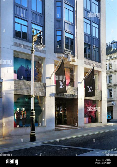 louis vuitton shops in london|louis vuitton london sloane street.